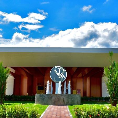 Sr Boutique Hotel Thakhek Esterno foto