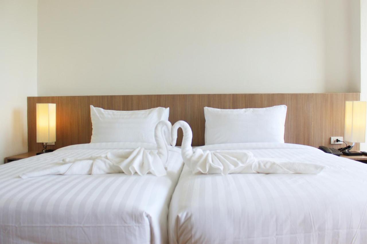 Sr Boutique Hotel Thakhek Esterno foto